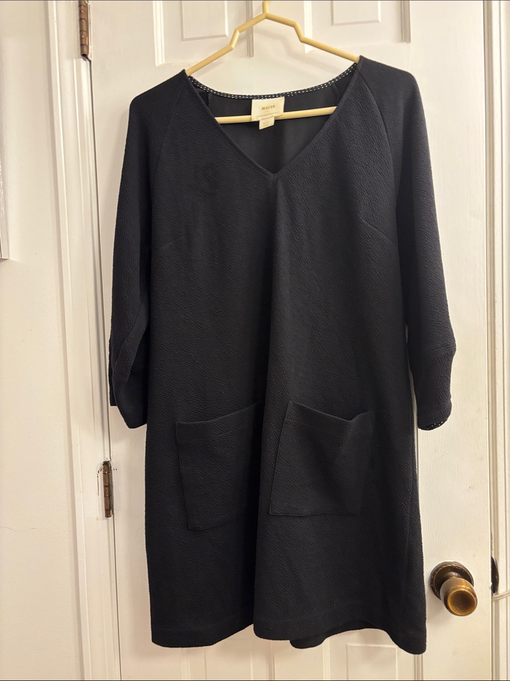 Anthropologie Maeve Black Textured V-Neck Mini Dress/tunic with Front Pockets